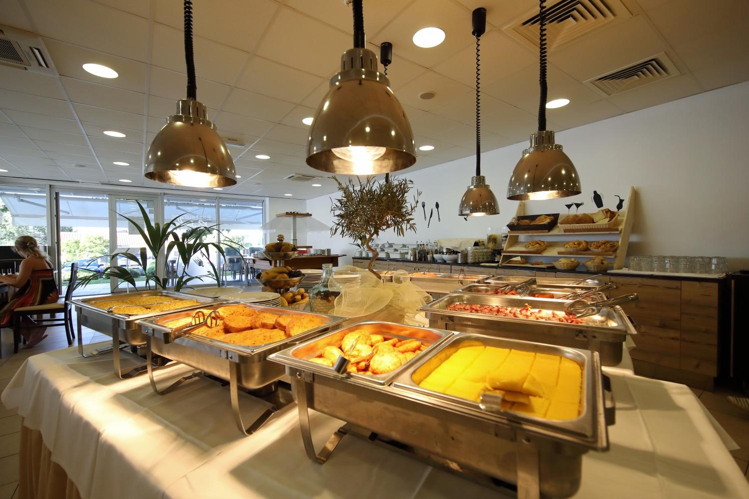 Sunnyside Apartments Resort بيتريتْشاني المظهر الخارجي الصورة