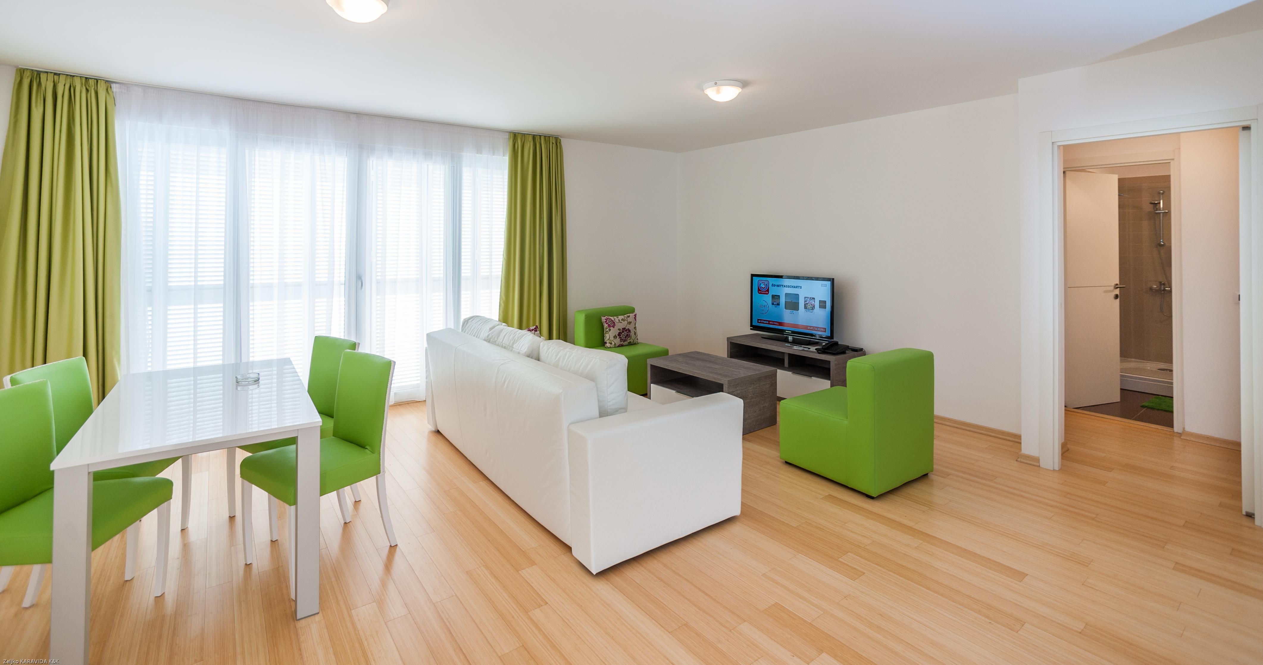 Sunnyside Apartments Resort بيتريتْشاني المظهر الخارجي الصورة