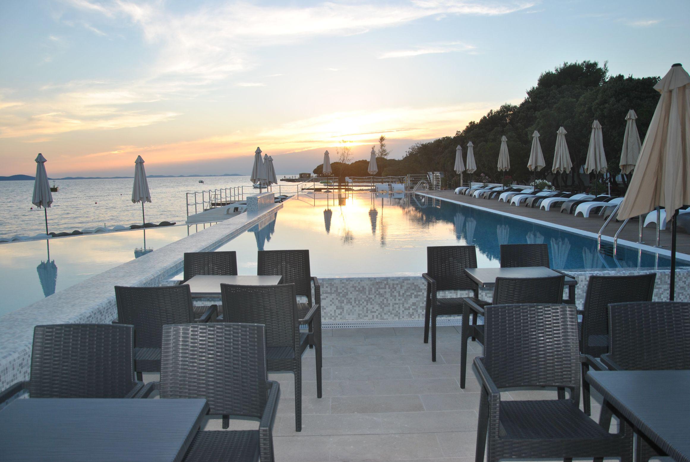 Sunnyside Apartments Resort بيتريتْشاني المظهر الخارجي الصورة
