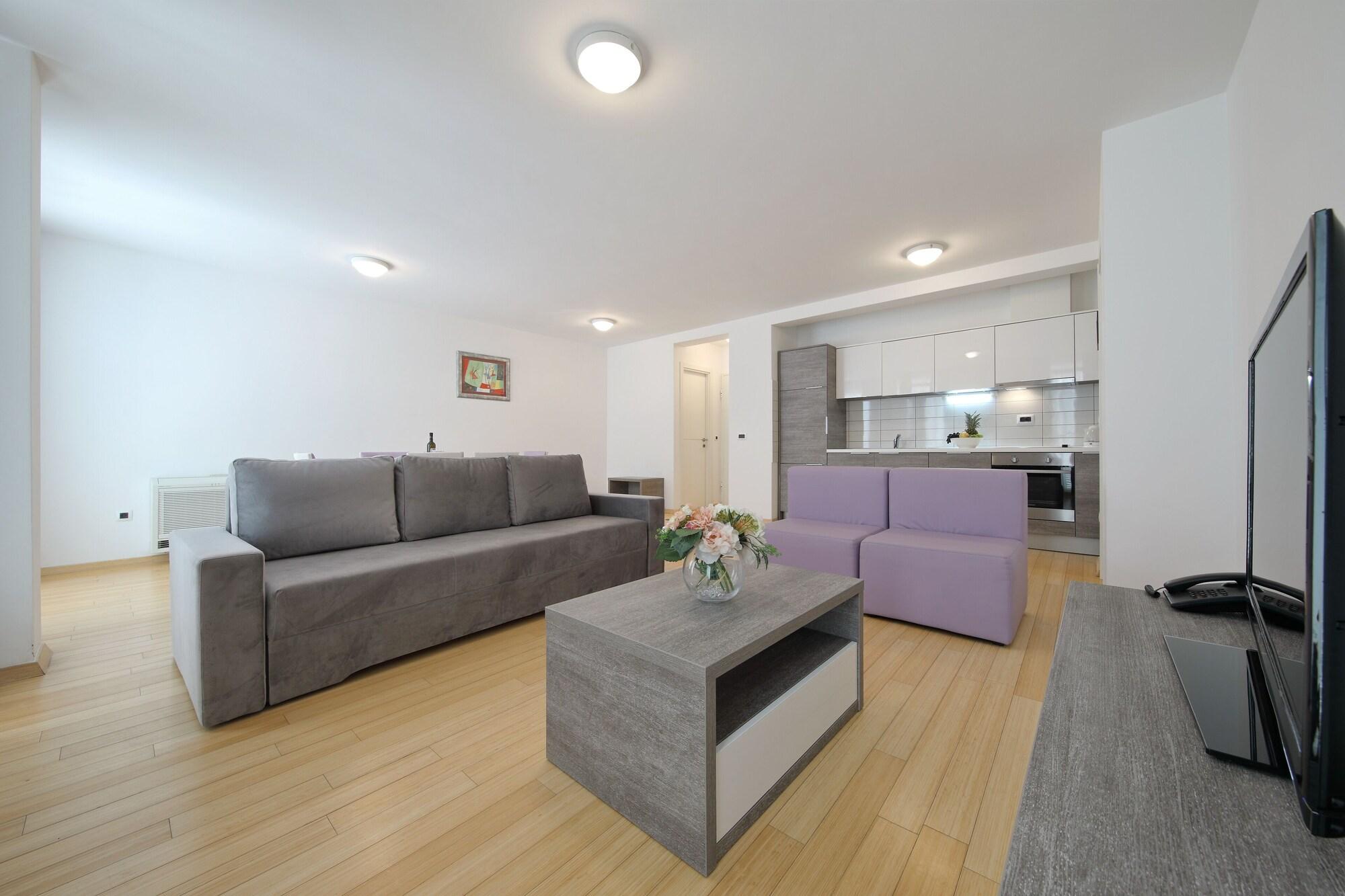 Sunnyside Apartments Resort بيتريتْشاني المظهر الخارجي الصورة