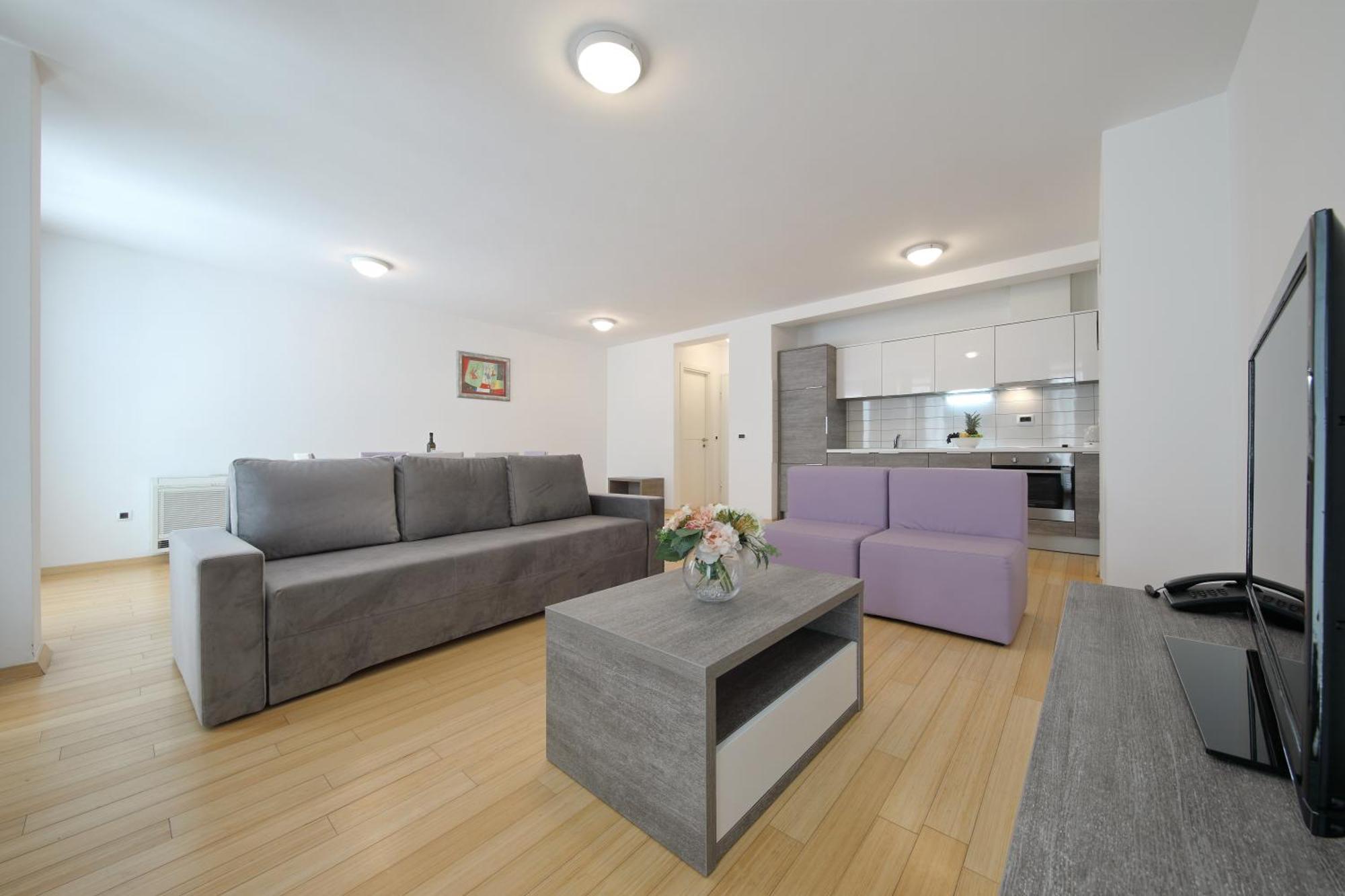 Sunnyside Apartments Resort بيتريتْشاني الغرفة الصورة